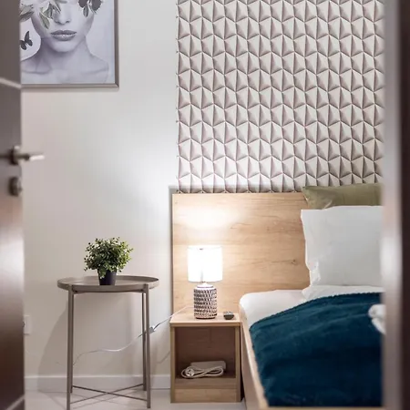 Luxury Downtown Dream By Prestige Homes Budapest