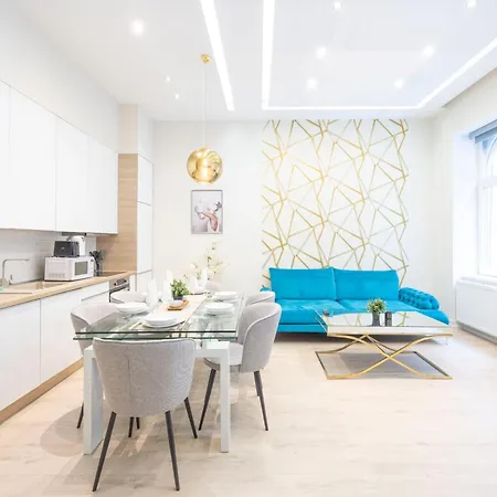 Luxury Downtown Dream By Prestige Homes Budapest