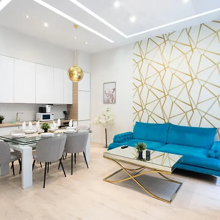 Apartment Luxury Downtown Dream By Prestige Homes *